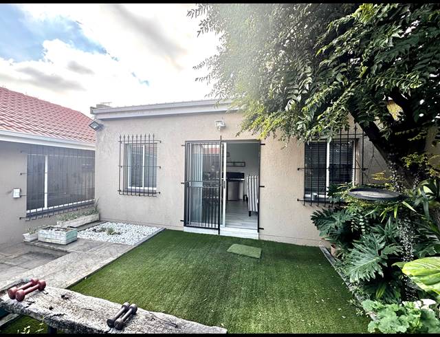 3 BEDROOM HOUSE FOR SALE IN BUURENDAL